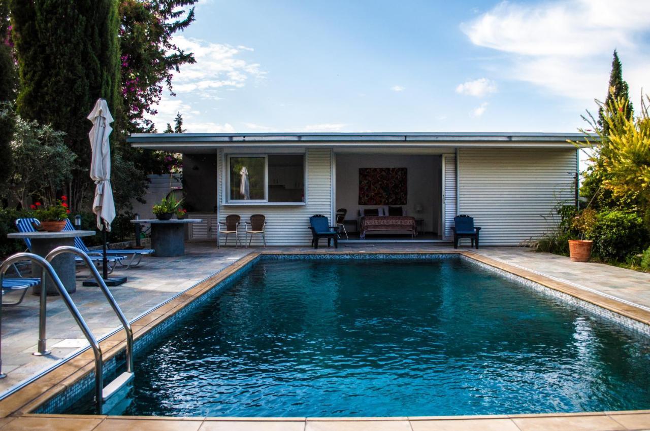 Idyllic Studio With Private Pool Λευκωσία Εξωτερικό φωτογραφία