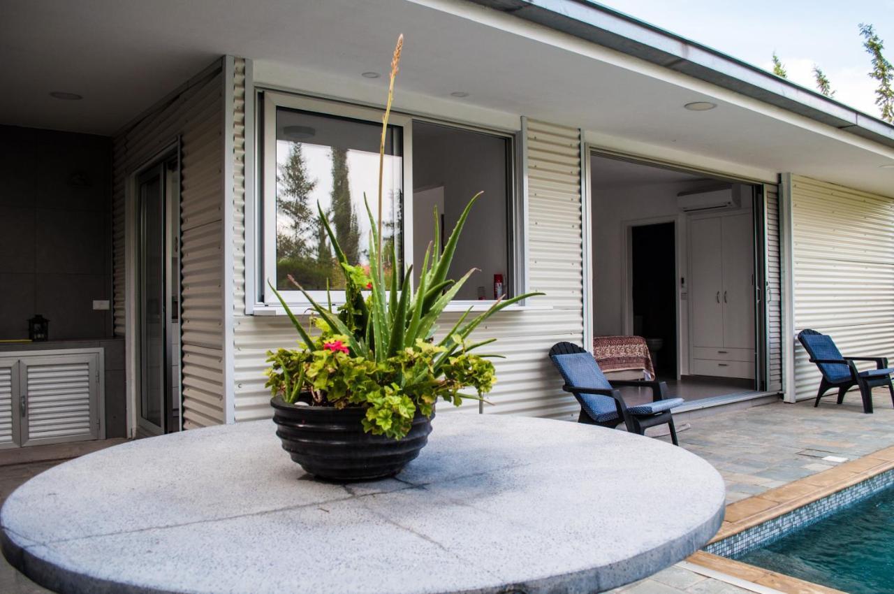 Idyllic Studio With Private Pool Λευκωσία Εξωτερικό φωτογραφία