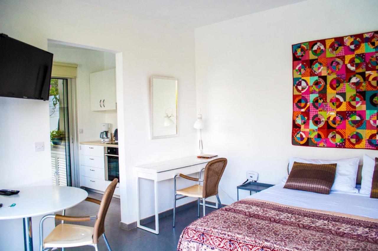 Idyllic Studio With Private Pool Λευκωσία Εξωτερικό φωτογραφία