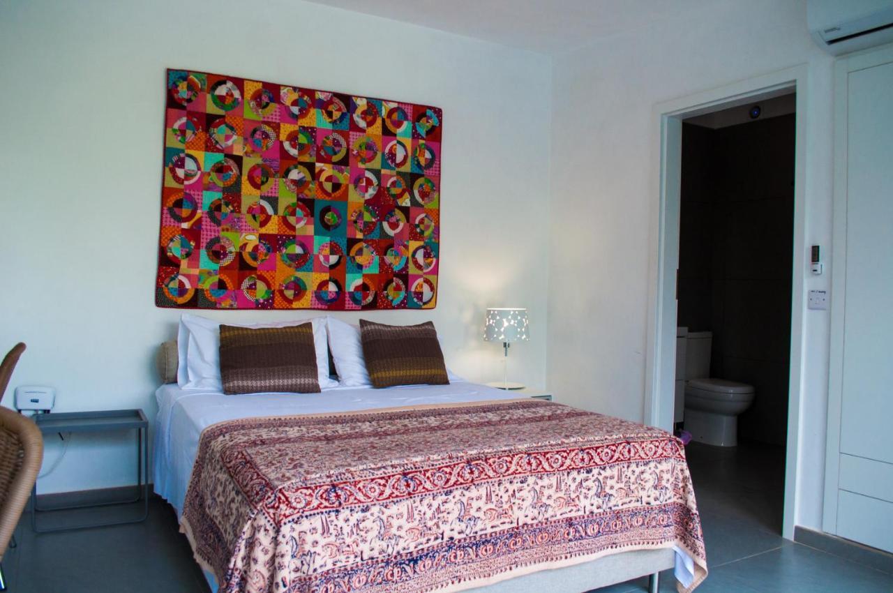 Idyllic Studio With Private Pool Λευκωσία Εξωτερικό φωτογραφία